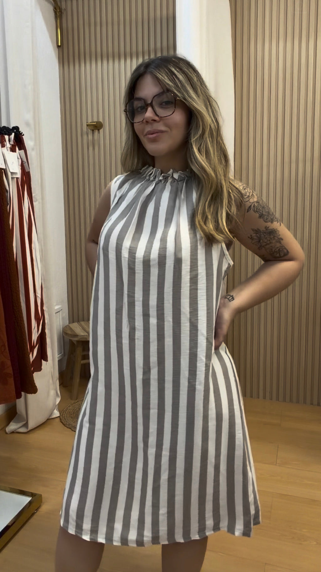 LOLA DRESS